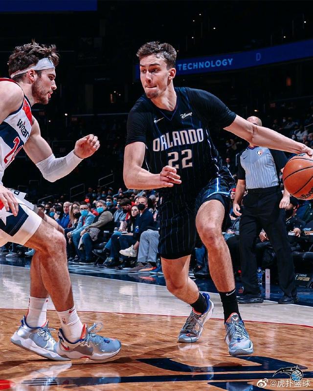 舞台上的地 舞台上的地